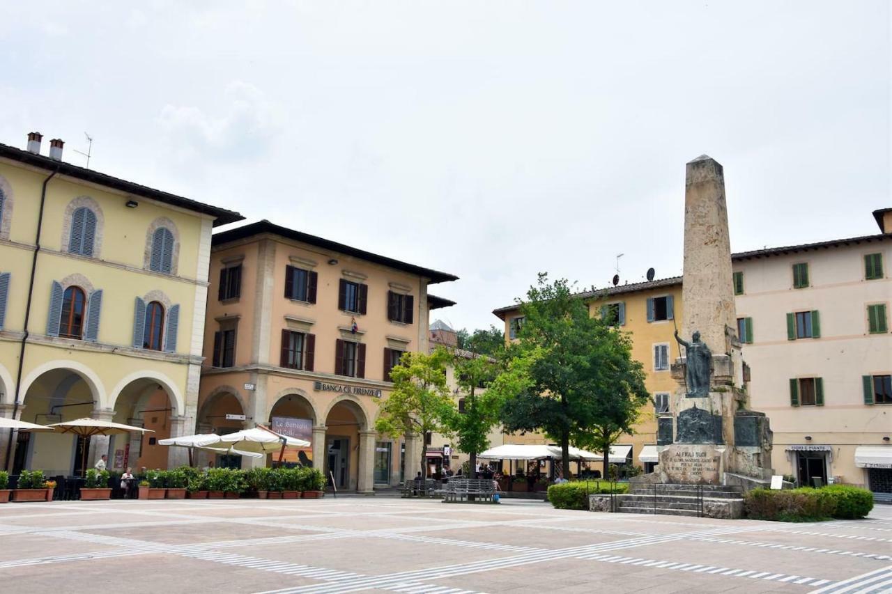 Piazza Arnolfo 1932 Apartamento Colle Val D'Elsa Exterior foto